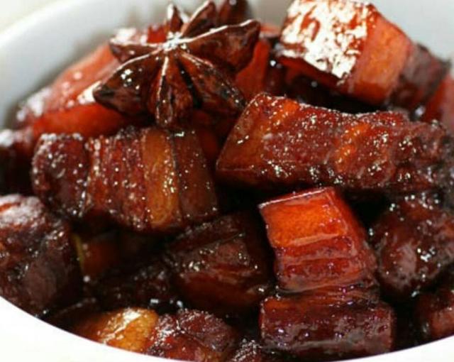 美味秘诀，解锁红烧肉绝佳做法的烹饪艺术