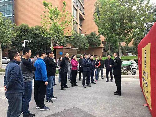 数学天才的数字迷宫，破解彩票规律的非凡之旅